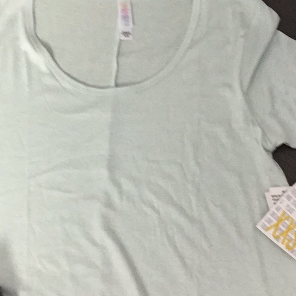 Lularoe perfect t - Picture 3 of 3